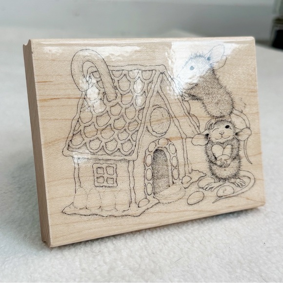 Stampendous NWT Gingerbread House HMR16 Wood Mounted Rubber Stamp - Picture 4 of 16